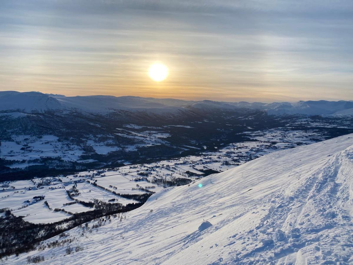 Vangslia, Oppdal. Lekker Leilighet Med Ski Inn/Ski Ut Buitenkant foto